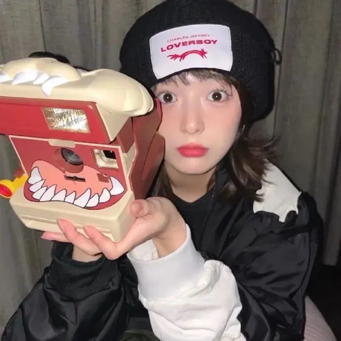 裸男怨女